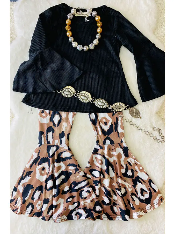 (Custom Design Preorder MOQ 5) Black Top Leopard Bell Pants Girls Fall Clothes Set