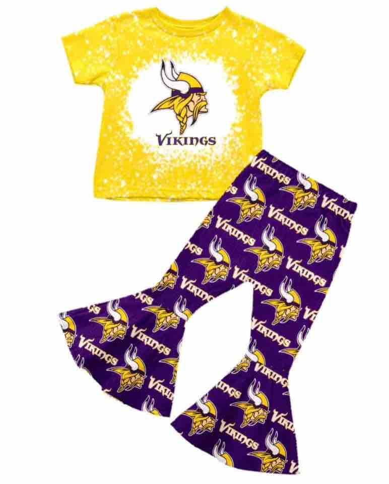 (Custom Design MOQ 5) Yellow Purple Football Team's Print Girls Bell Pants Clothes Set