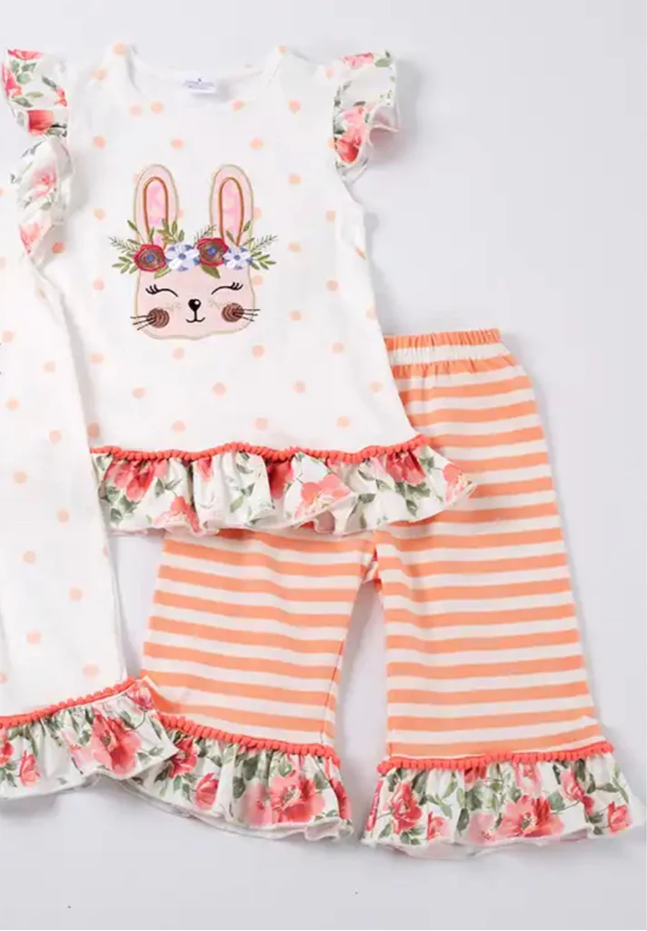 (Custom Design Preorder MOQ 5) Bunny Flowers Print Grils Capri Clothes Set