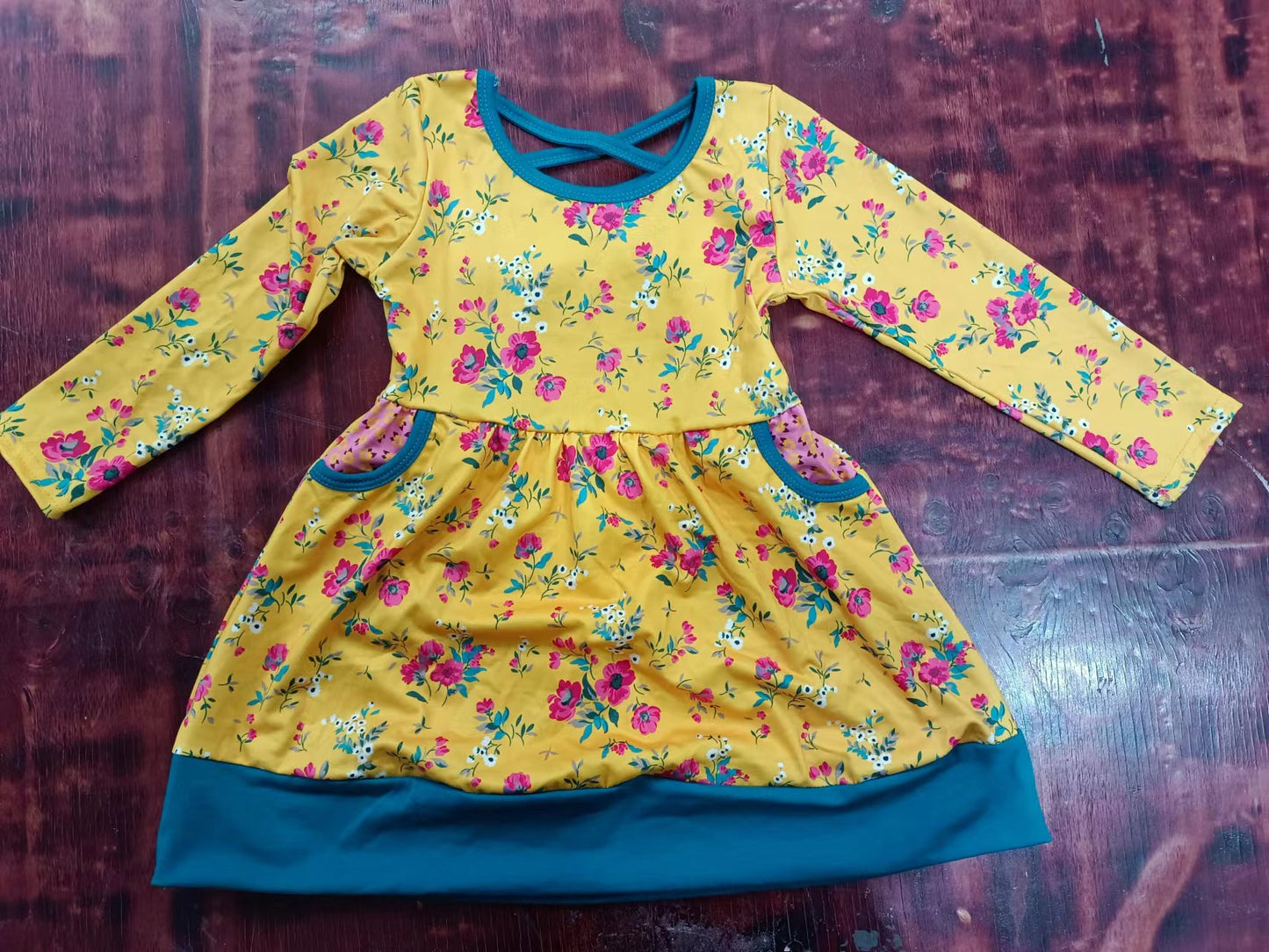 (Custom Design Preorder MOQ 5) Flowers Print Girls Knee Length Dress