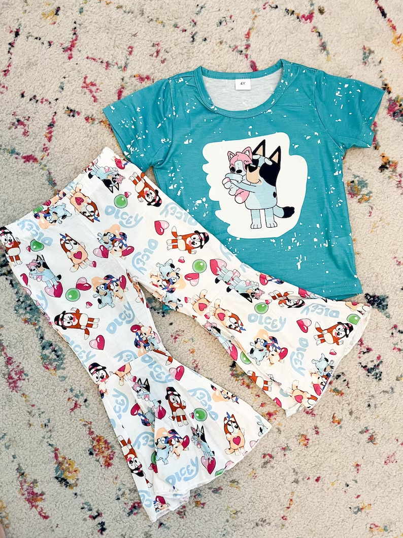 (Custom Design Preorder MOQ 5) Cartoon Dog Heart Print Girls Clothes Set