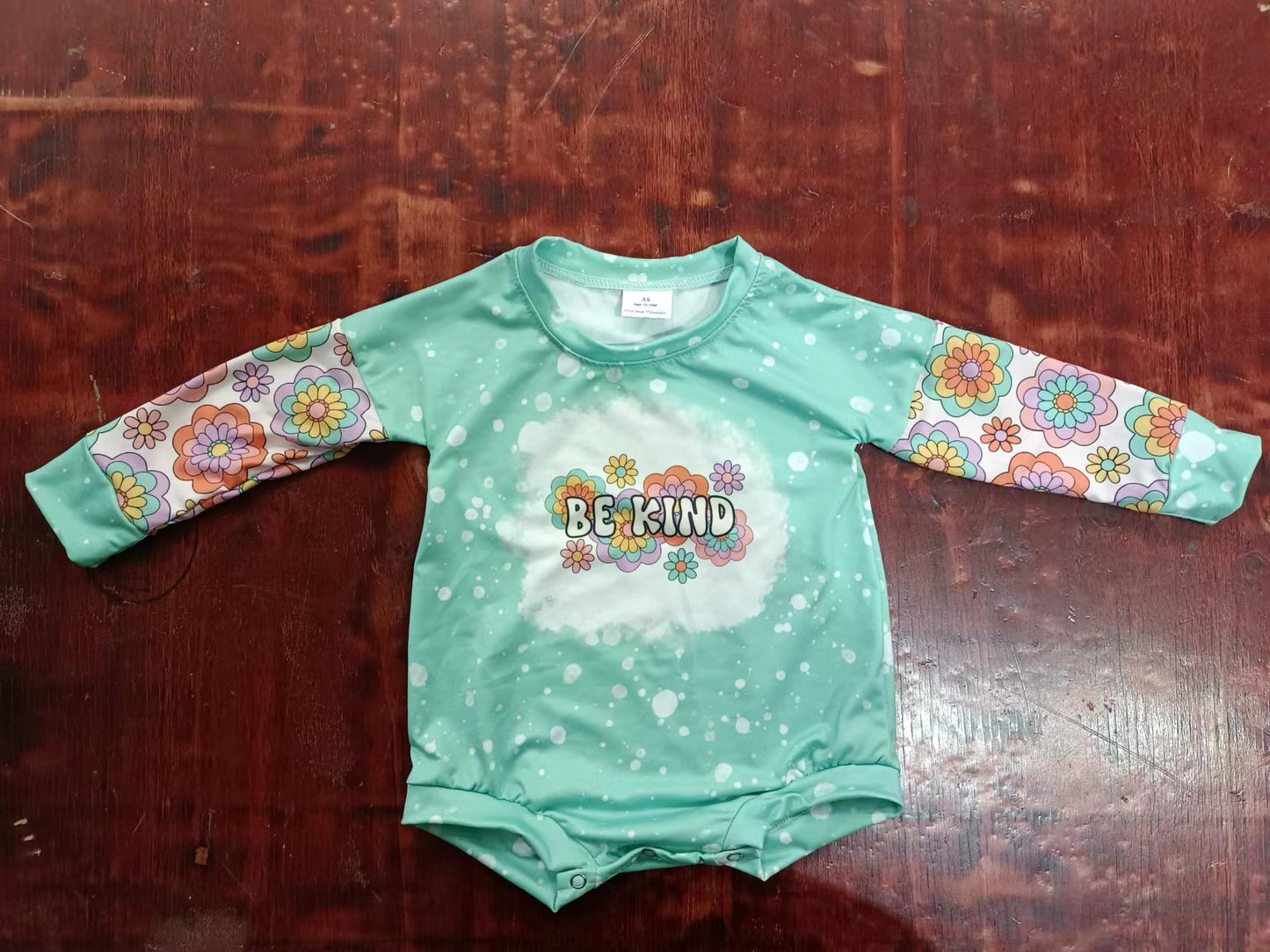 (Custom Design Preorder MOQ 5) Be Kind Flowers Print Baby Girls Romper