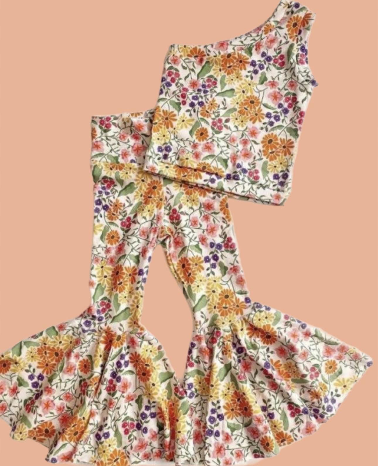 (Custom Design Preorder MOQ 5) One Shoulder Sleeve Flowers Bell Pants Girls Clothes Set