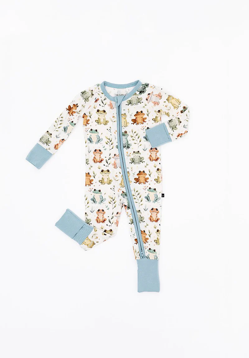 (Custom Design Preorder MOQ 20) Frog Print Baby Boys Bamboo Sleeper Zipper Romper
