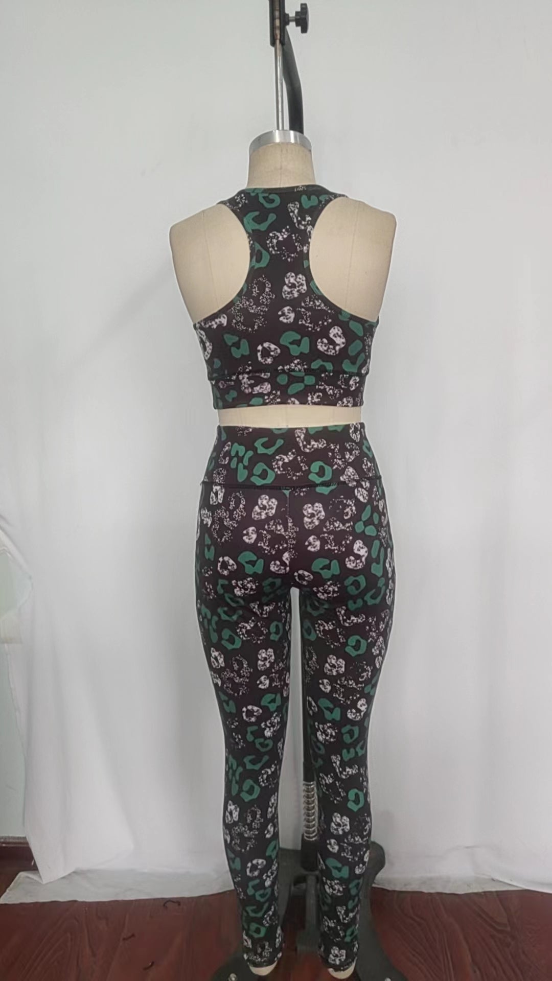 GSPO1462 Adult Black Leopard Print Woman Yoga Clothes Set