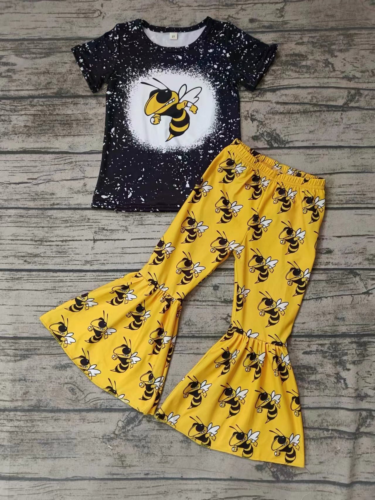 (Custom Design Preorder MOQ 3) Team's BEE Print Bell Pants Girls Clothes Set