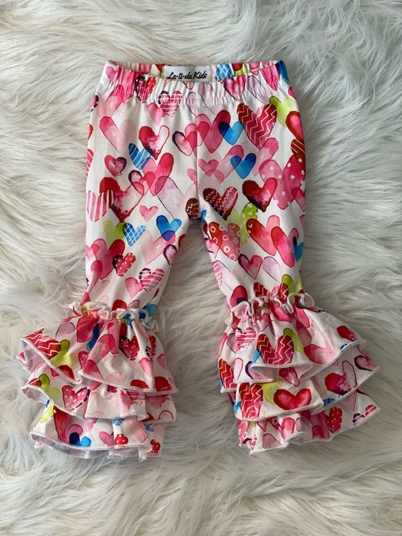 (Custom Design Preorder MOQ 5) Colorful Heart Print Girls Valentine's Ruffles Pants