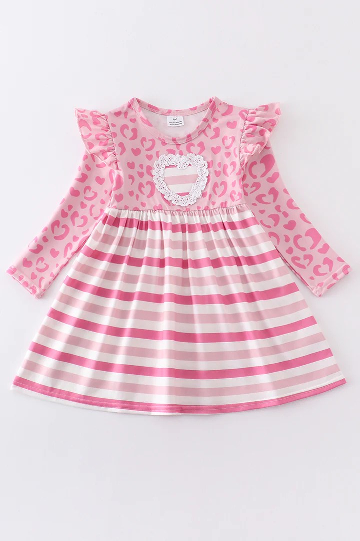 (Custom Design Preorder MOQ 5) Pink Leopard Heart Print Girls Valentine's Knee Length Dress