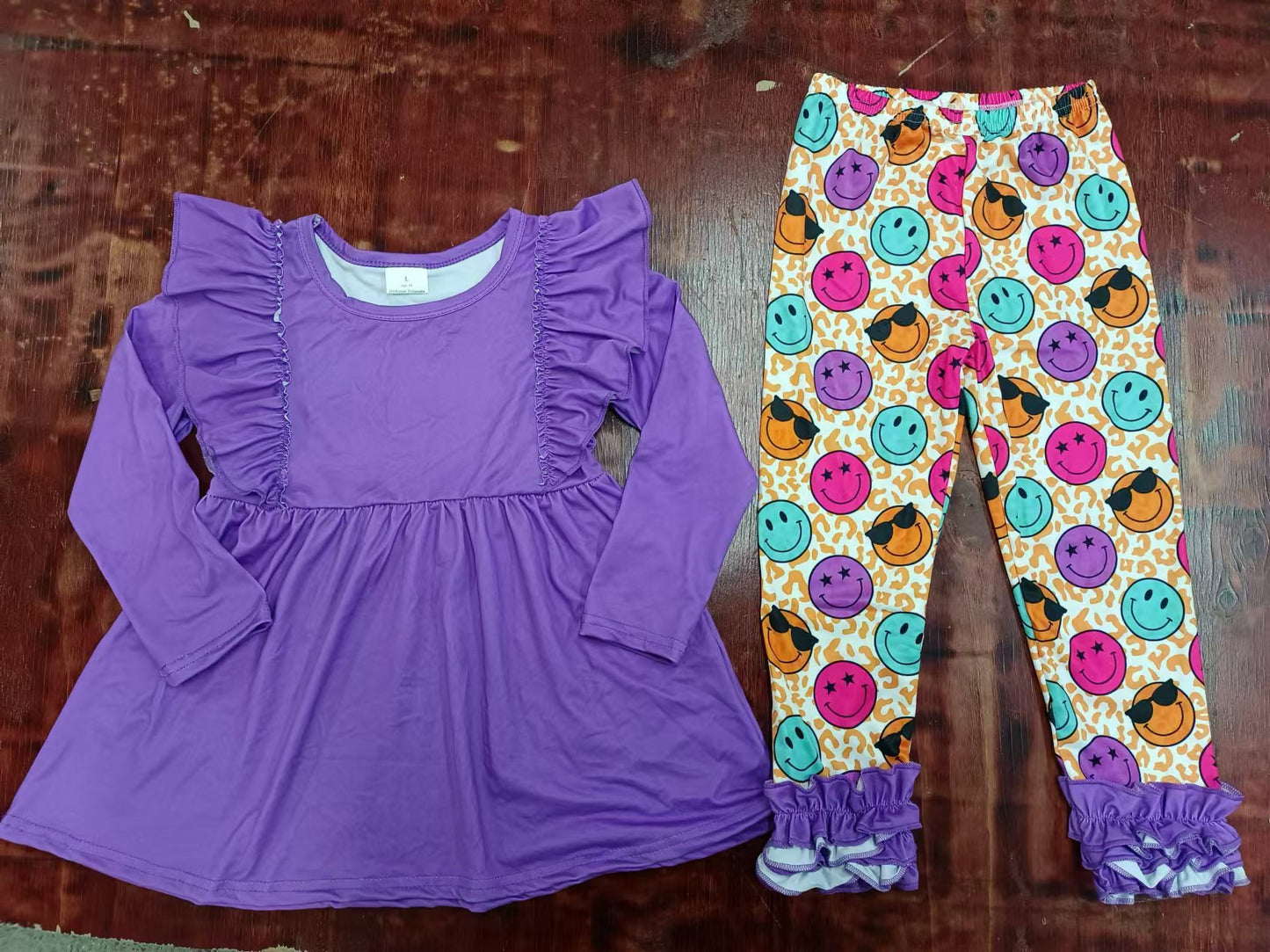(Custom Design Preorder MOQ 3 ) Purple Tunic Top Smiling Face Leopard Pants Girls Spring Clothes Set