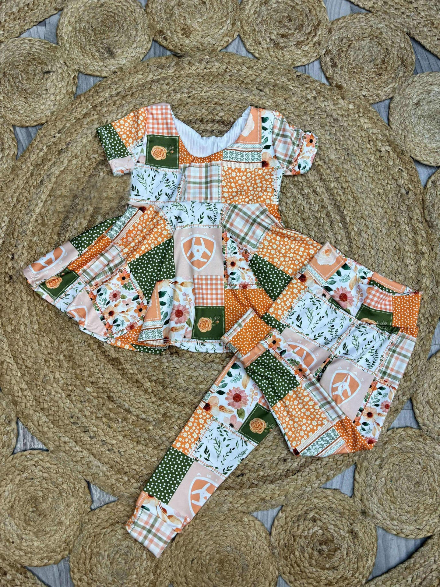 (Custom Design Preorder MOQ 5) Flowers Tunic Top Legging Pants Girls Clothes Set