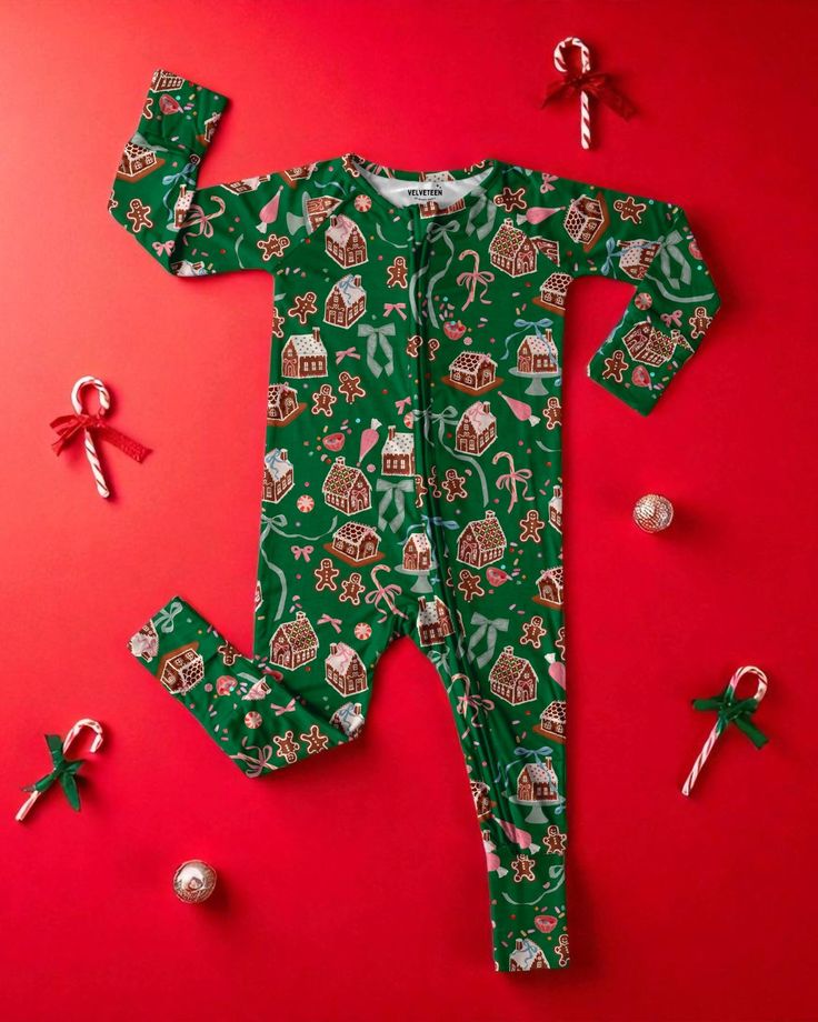 (Custom Design Preorder MOQ 5) Candy House Gingerbread Print Baby Christmas Sleeper Zipper Romper