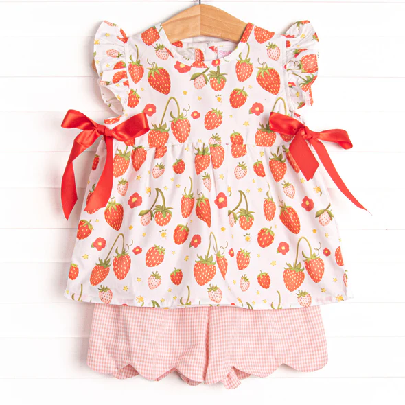 (Custom Design Preorder MOQ 5) Strawberry Tunic Top Pink Plaid Shorts Girls Summer Clothes Set