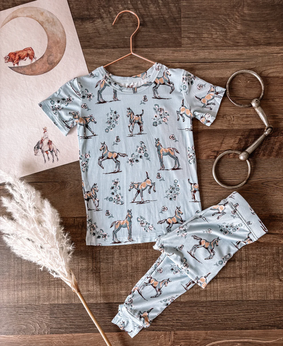 (Custom Design Preorder MOQ 20) Horse Flowers Grey Print Girls Bamboo Pajamas Clothes Set