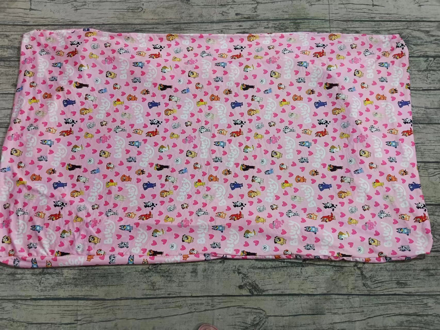 (Custom Design Preorder MOQ 3) Cartoon Dogs Heart Pink Print Baby Girls Bed Sheets
