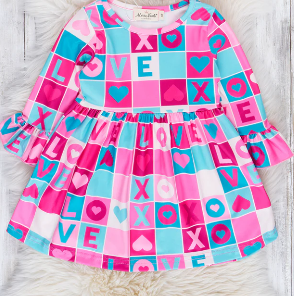 (Custom Design Preorder MOQ 5) Heart LOVE Plaid Print Girls Valentine's Day Knee Length Dress