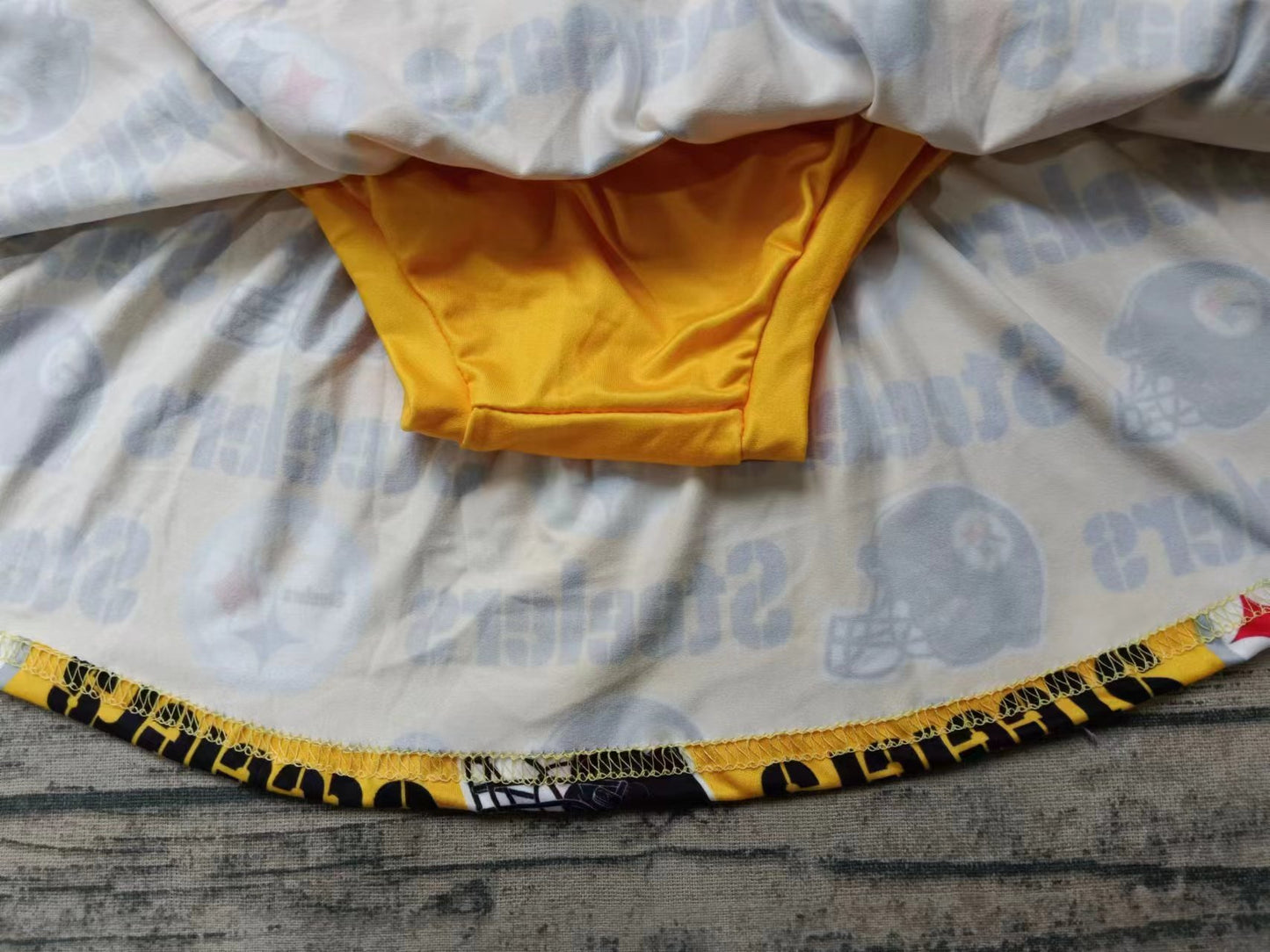 (Custom Design Preorder MOQ 5 ) Team's Pittsburgh Steelers Print Skirts With Shorts Girls Clothes Sets