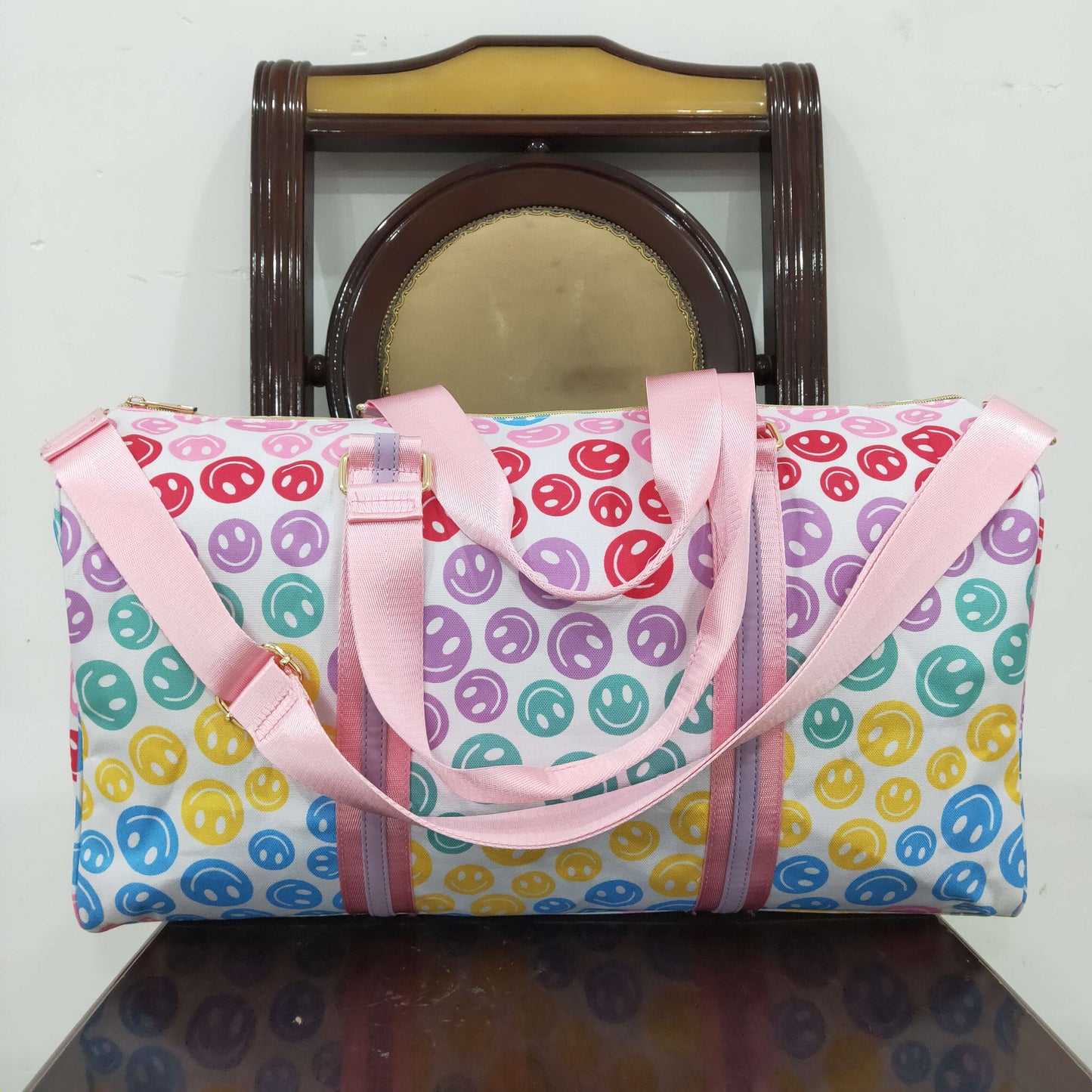 BA0068 Colorful smiling face print gym bag Overnight Bags
