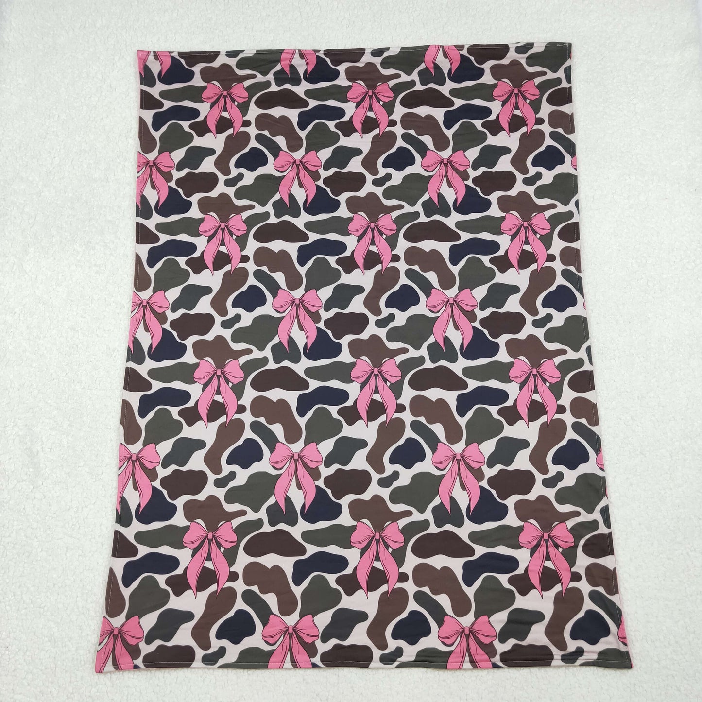 BL0189 Pink Bows Camo Print Baby Girls Blanket