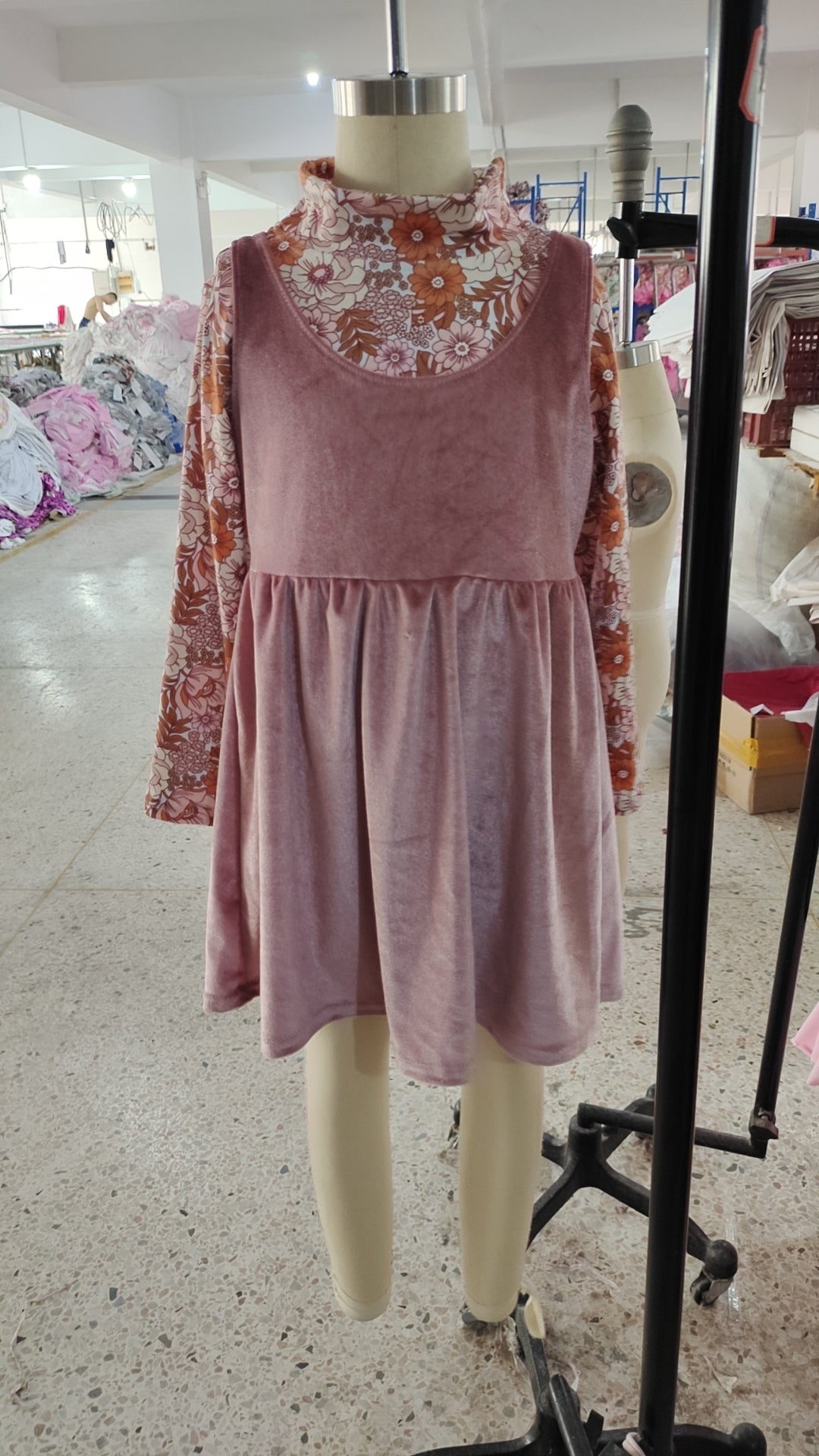GLD0334 Flowers top brown velvet overall knee length skirts girls fall clothes set