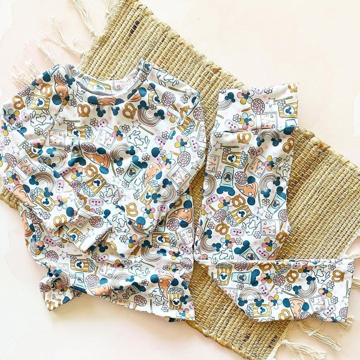 (Pre-order)GLP1422 Cartoon Mouse Rainbow Print Girls Fall Pajamas Clothes Set