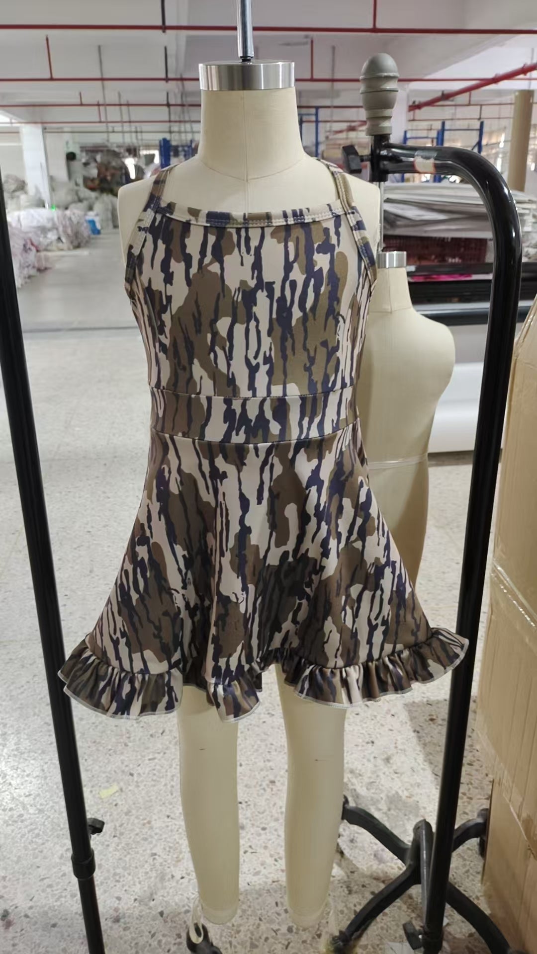 GSD2314 Camo Print Girls Summer Knee Length Shorts Yoga Dress
