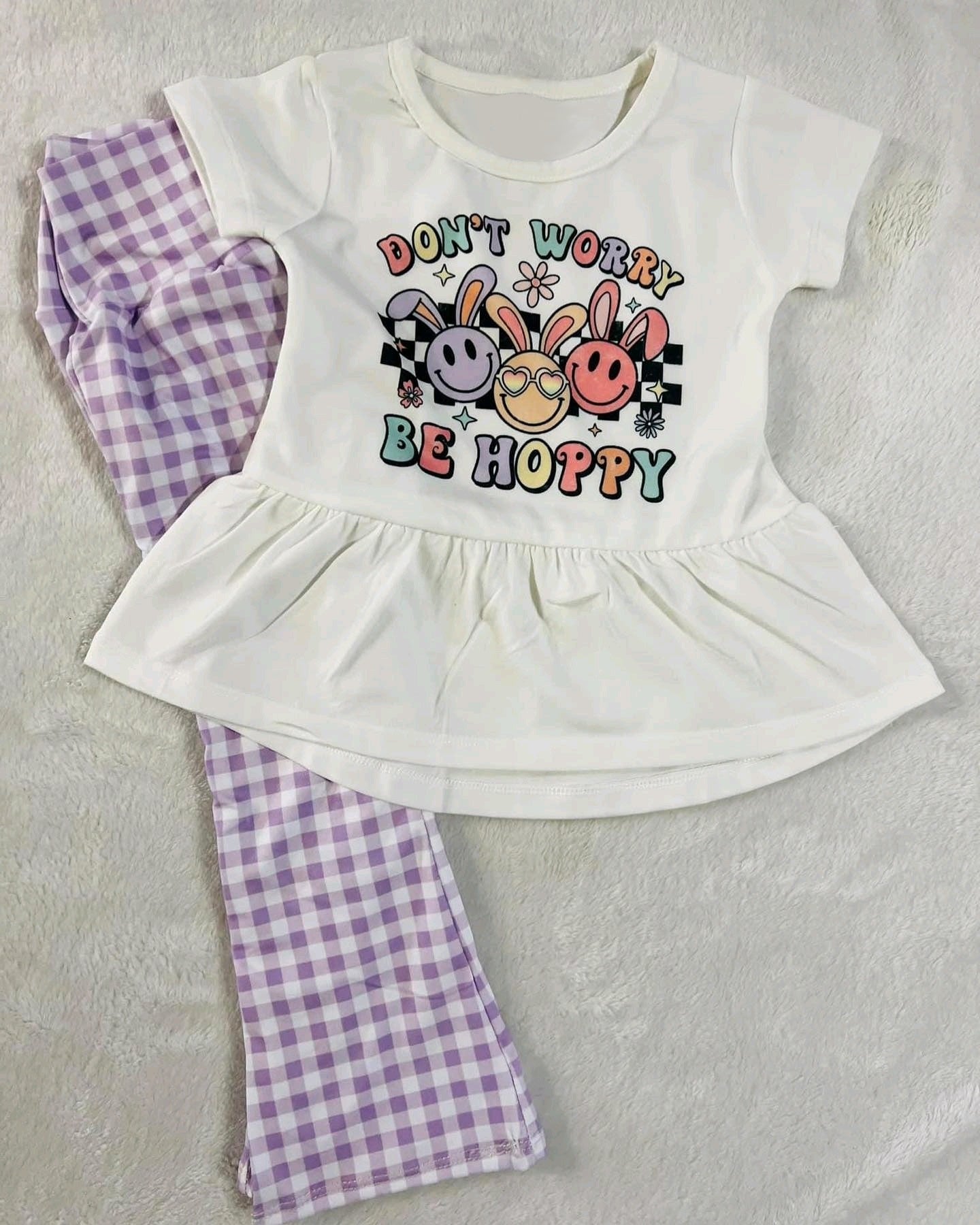 (Pre-order)GSPO1742 DON'T WPRRY BE HOPPY Bunny Top Plaid Bell Pants Girls Easter Clothes Set