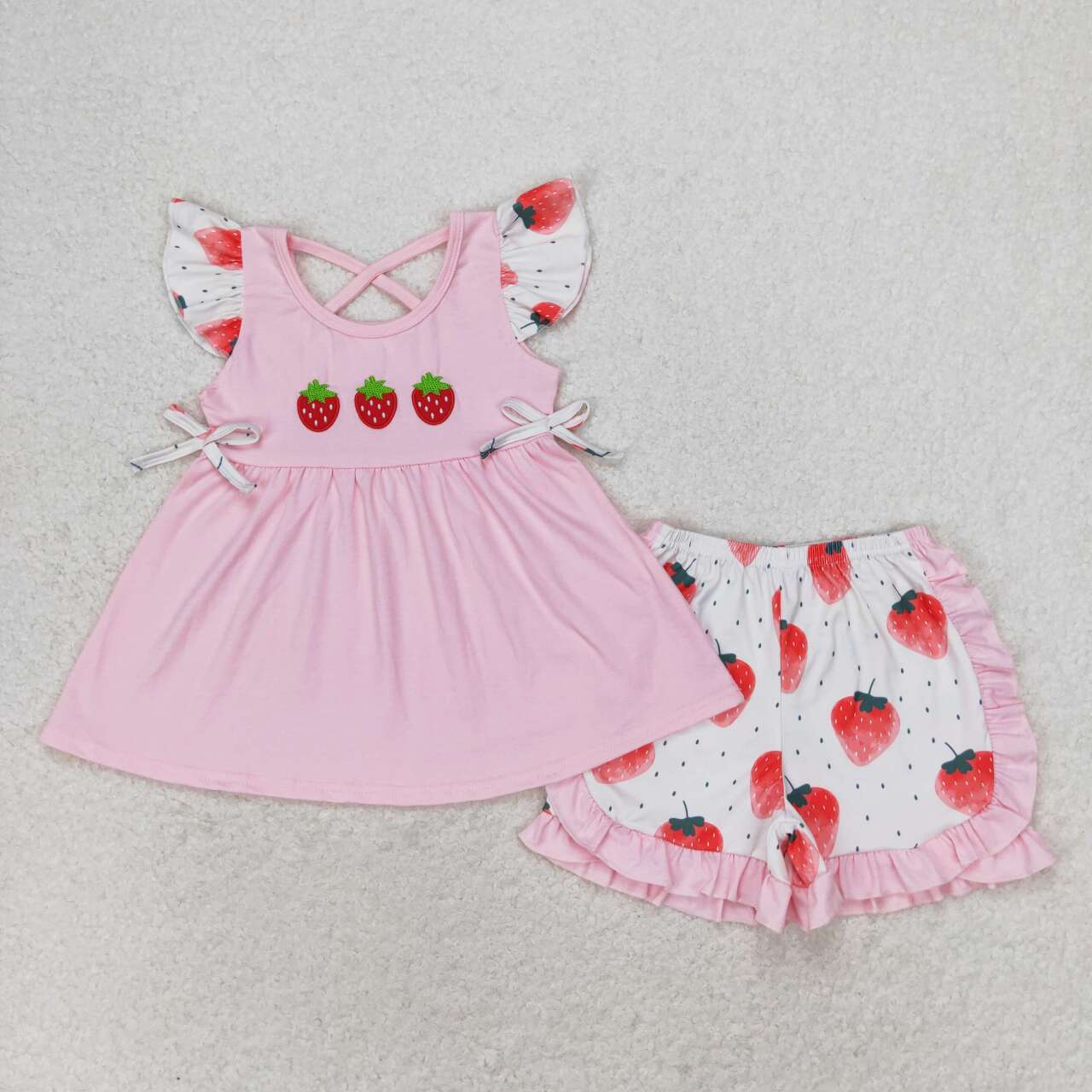 GSSO1054 Strawberry Embroidery Tunic Top Ruffle Shorts Girls Summer Clothes Set