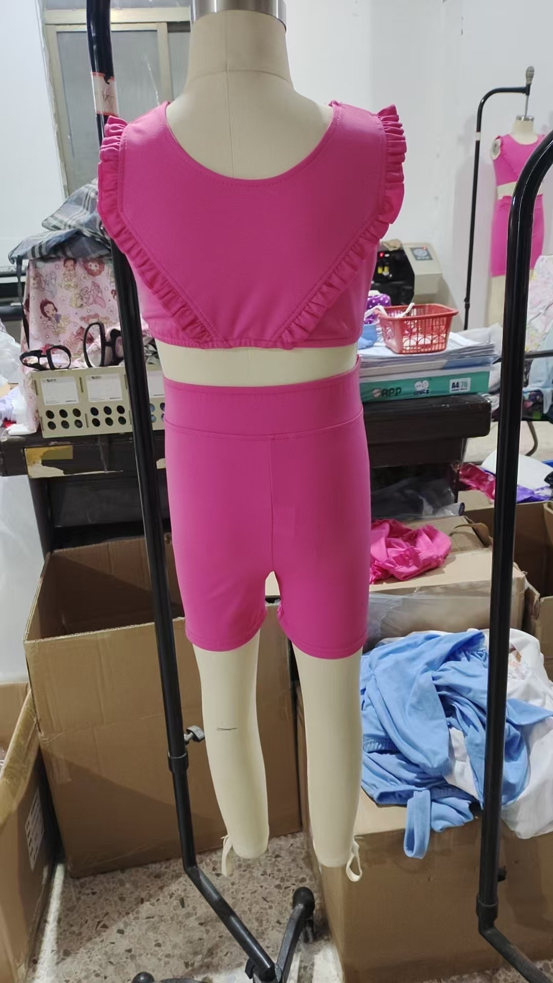 GSSO2284 Hot Pink Crop Top Shorts Girls Summer Yoga Clothes Set