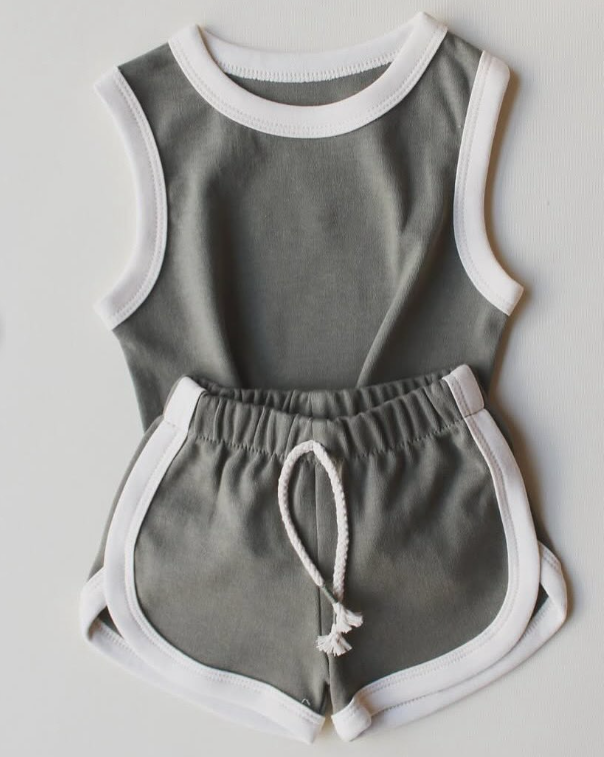 (Pre-order)GSSO2626 Green Color Girls Summer Sports Clothes Set