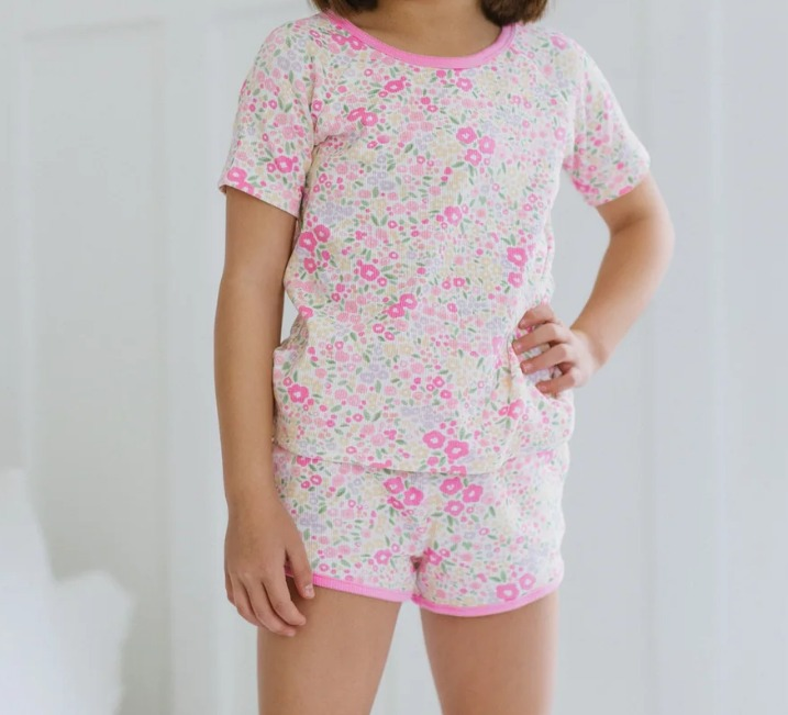 (Pre-order)GSSO3129 Pink Flowers Print Shorts Girls Summer Clothes Set