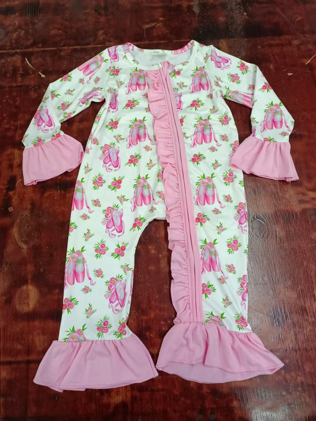 (Custom Design Preorder MOQ 3) Dancing Shoes Flowers Print Baby Girls Fall Sleeper Zipper Romper