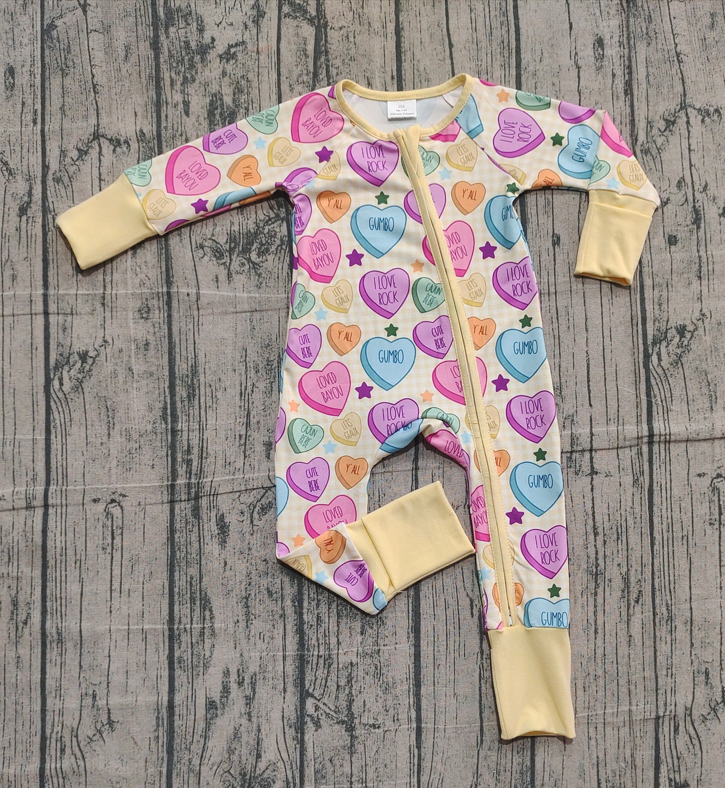 (Pre-order)LR2778 Colorful Heart Print Baby Girls Valentine's Day Sleeper Zipper Romper