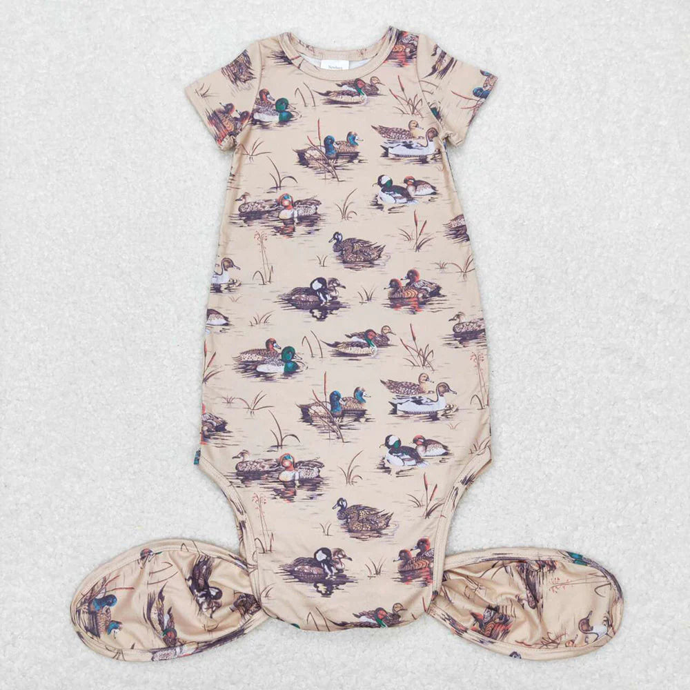 (Promotion)New Born Short Sleeve Sleepwear Gowns Baby Pajamas Western Styles