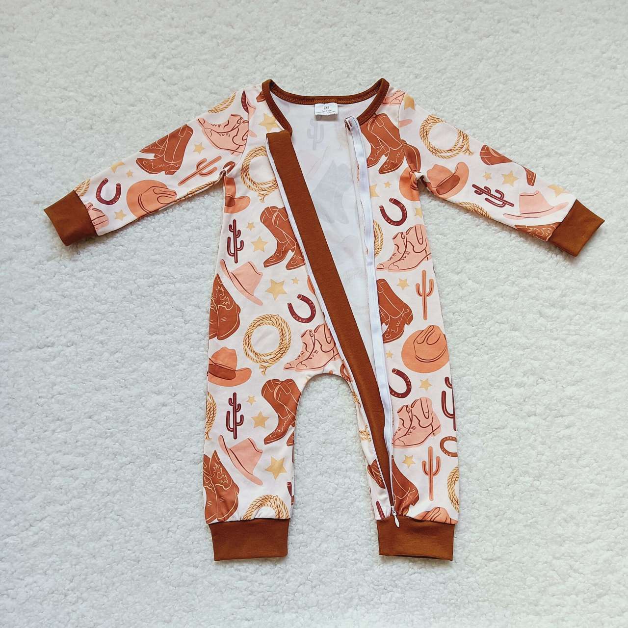 LR0431 Brown boots hat western design baby fall zipper romper