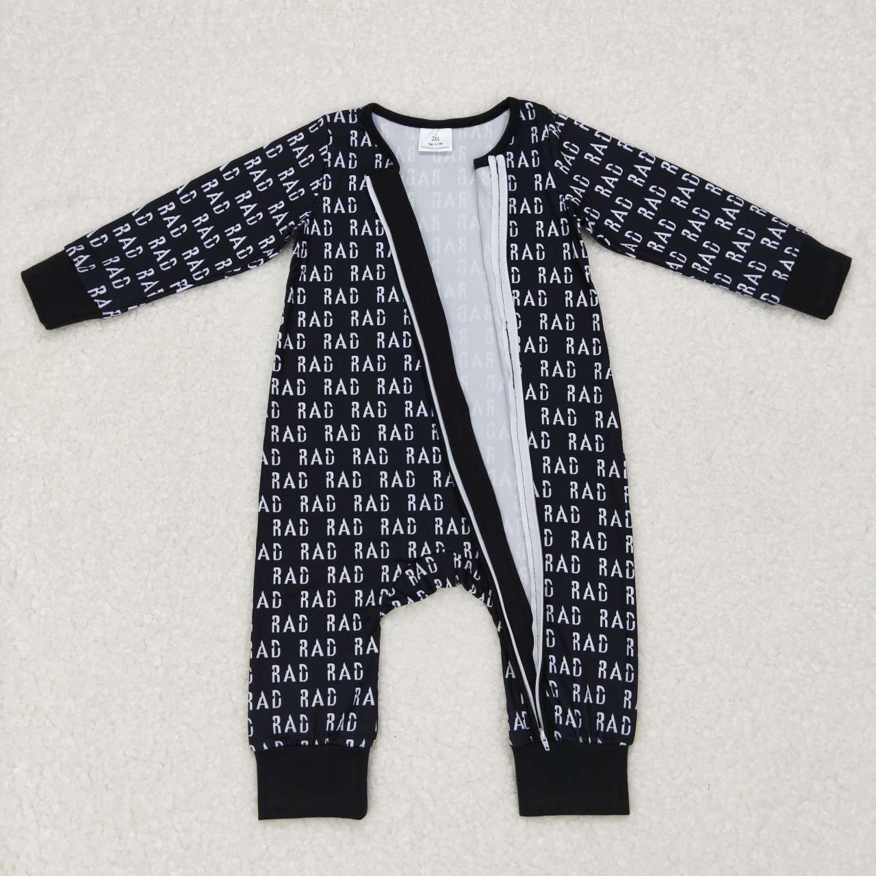 LR0653 Black letters print baby zipper sleeper romper