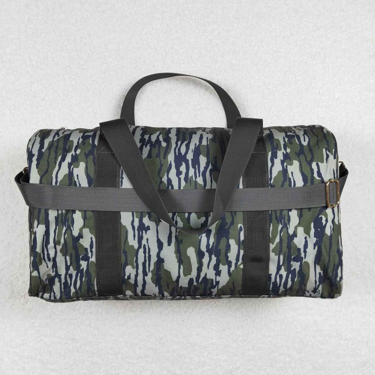 USA-Shop BA0159 Green Camo Hunting Print Gym Bag Overnight Bags