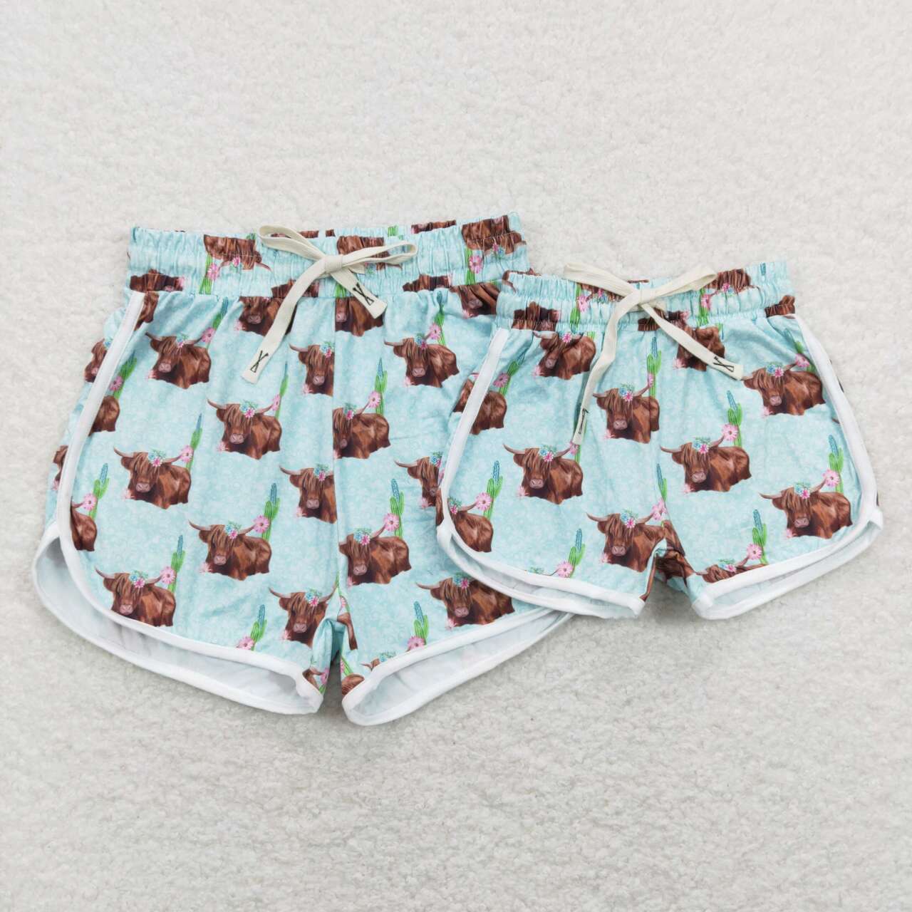 SS0128 Adult Flowers Highland Cow Print Summer Western Woman Shorts