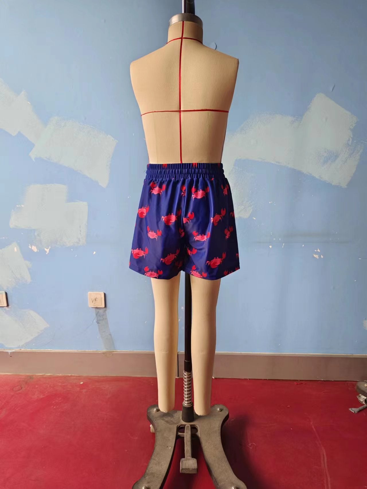 S0170 Boys Purple Crab Print Swim Trunks