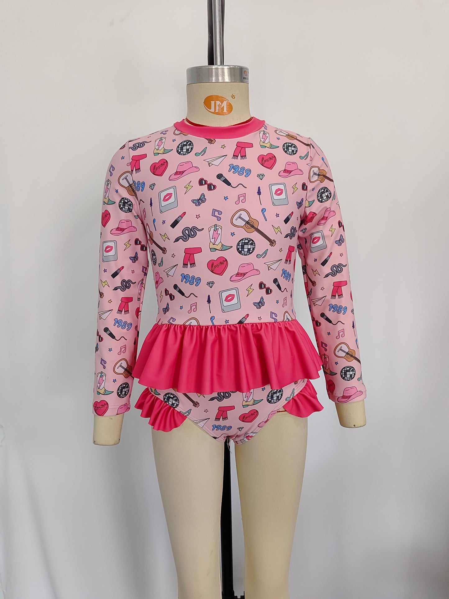 S0293 Girls Singer Swiftie Print Long Sleeve 2 Pieces Swimsuits