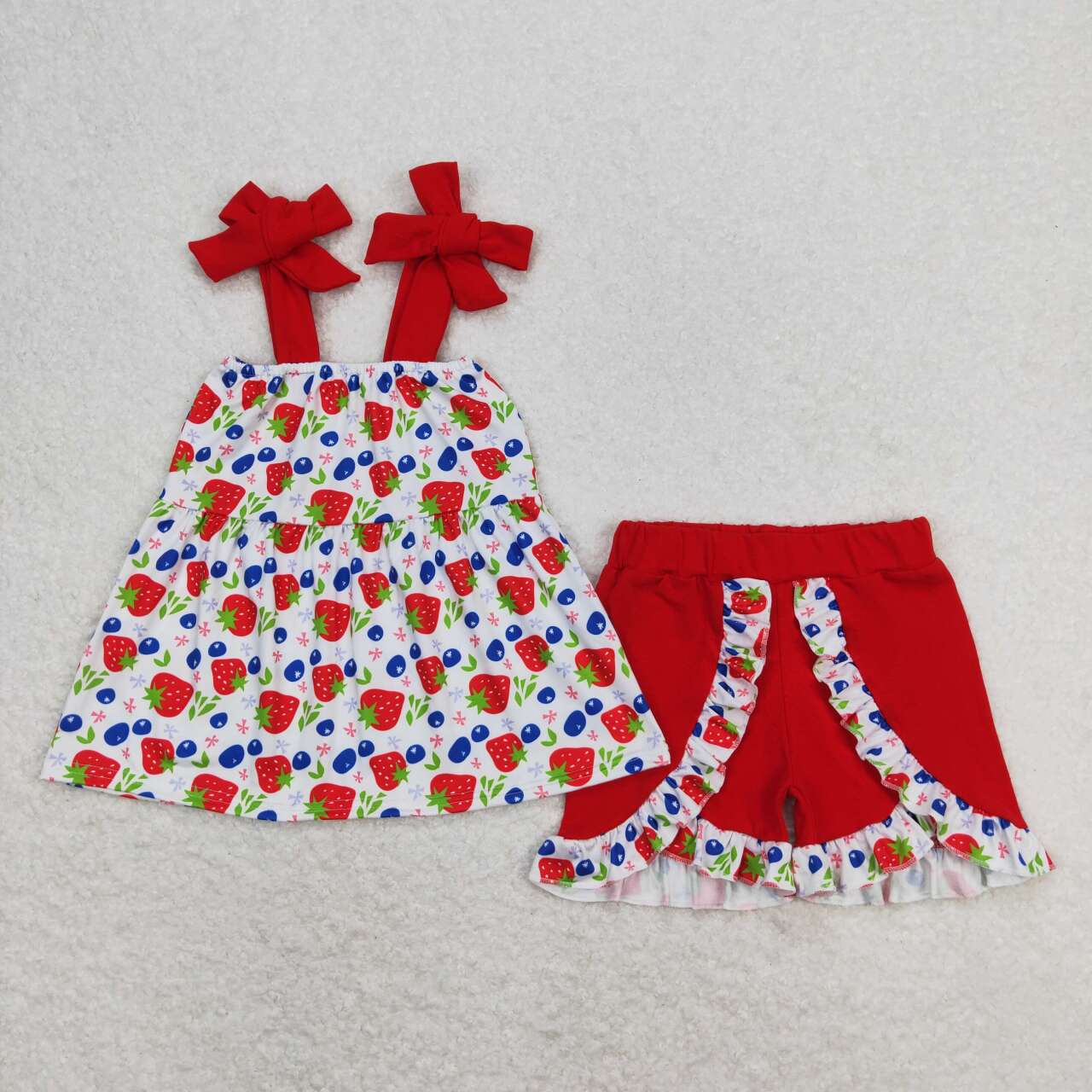 GSSO0712 Strawberry Blueberry Tunic Top Ruffle Shorts Girls Summer Clothes Set