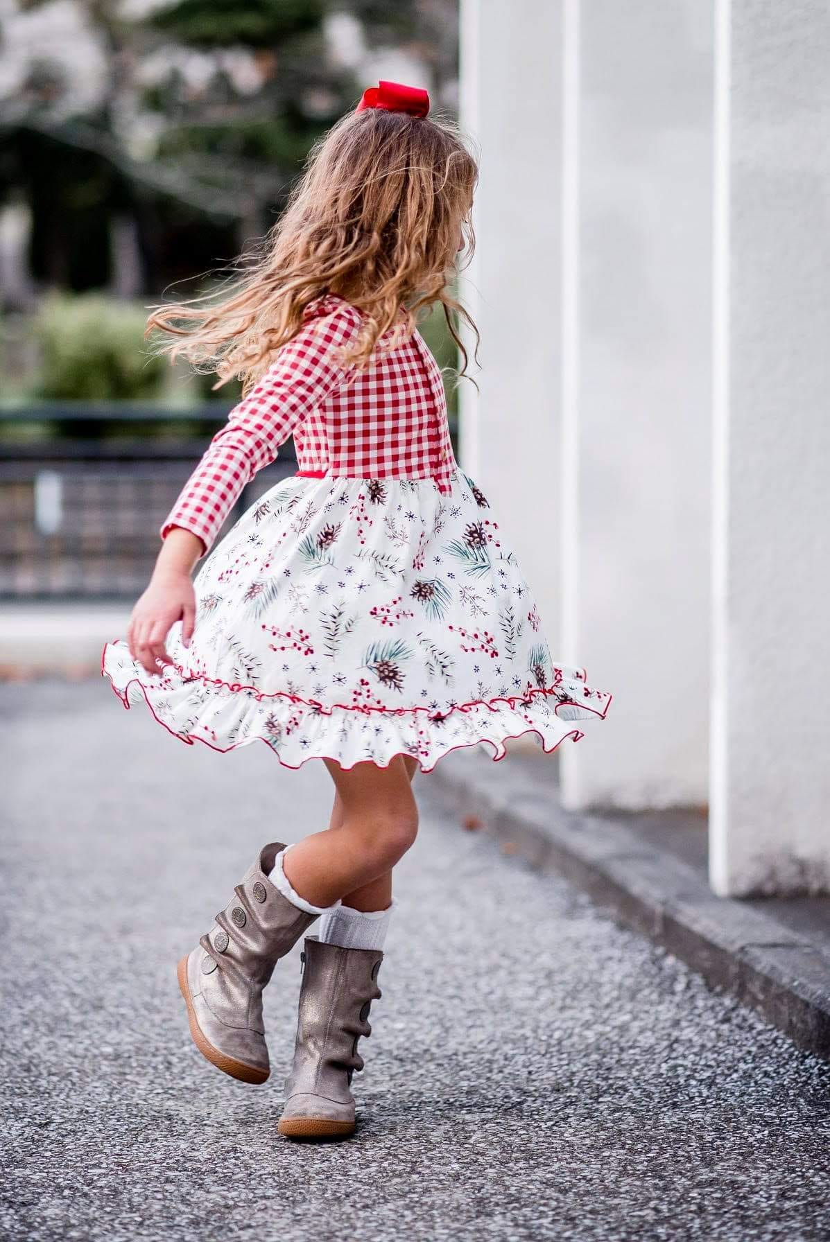 (Custom Design Preorder MOQ 5) Flowers Holly Plaid Print Girls Knee Length Christmas Dress