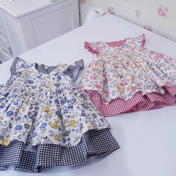 (Custom Design Preorder MOQ 5) 2 Colors Flowers Print Girls Summer Knee Length Dress