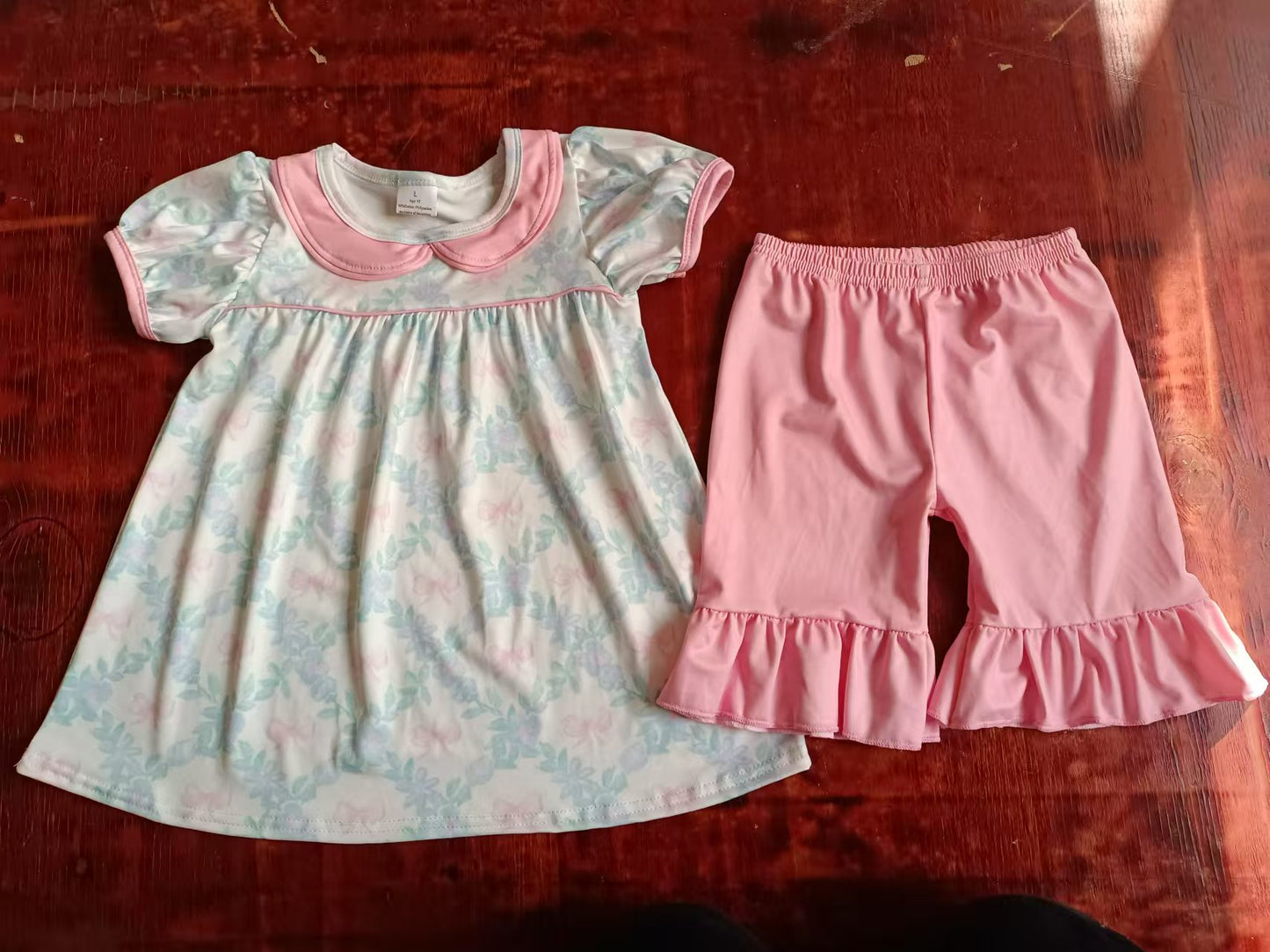 (Custom Design Preorder MOQ 3 ) Flowers Tunic Top Pink Shorts Girls Summer Clothes Set