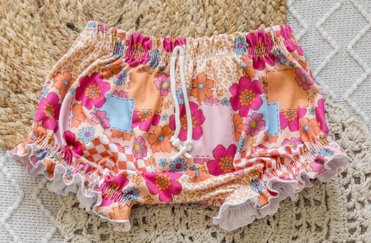 (Custom Design Preorder MOQ 5) Pink Flowers Print Baby Girls Summer Bummie Shorts
