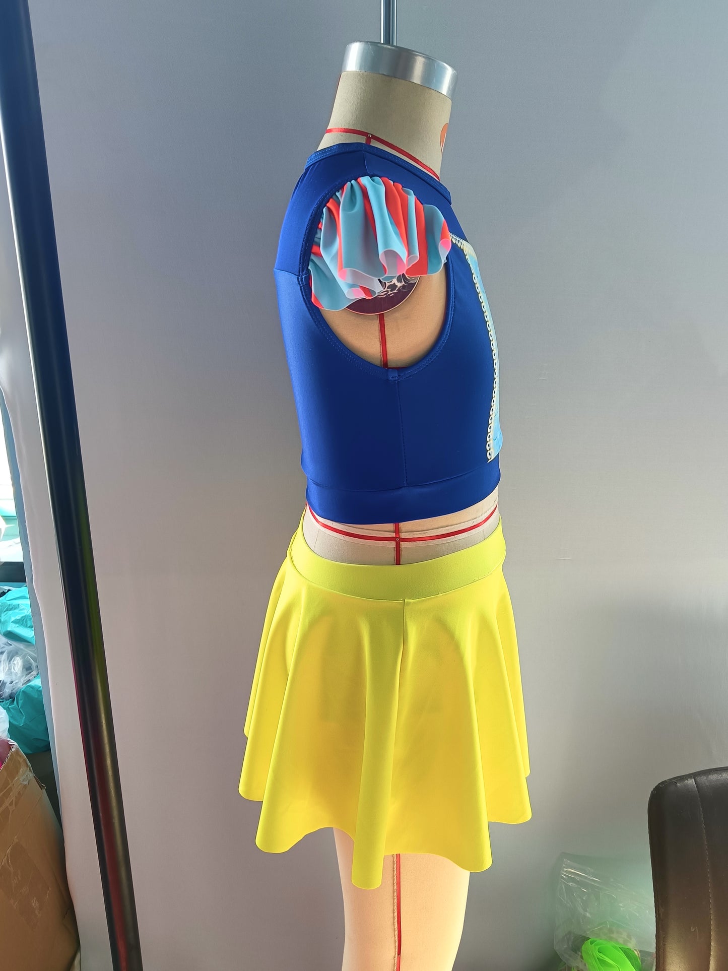 S0144 Girls blue yellow cartoon princess design 2 pieces swimsuits