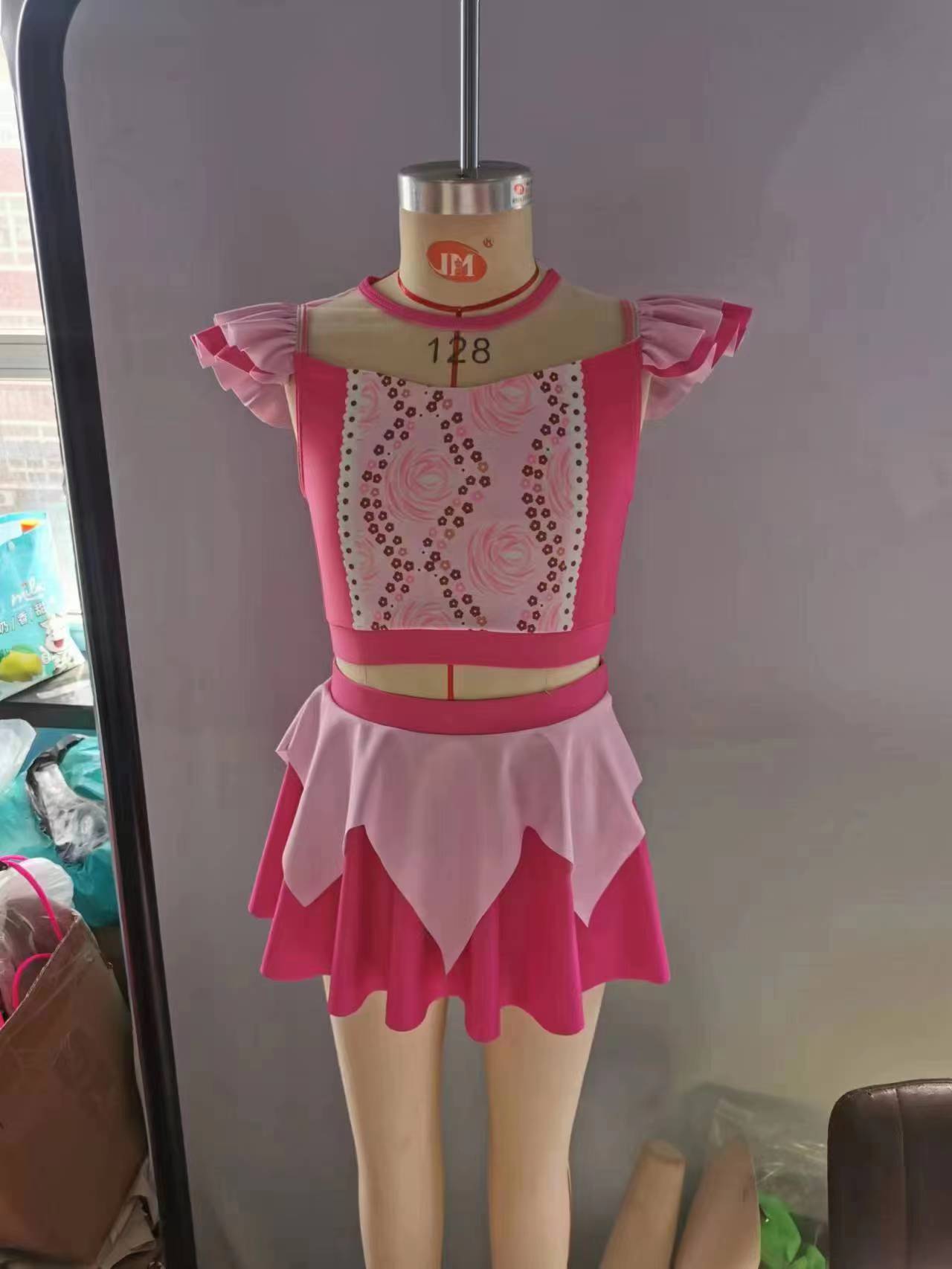 S0146 Girls pink cartoon princess design 2 pieces swimsuits