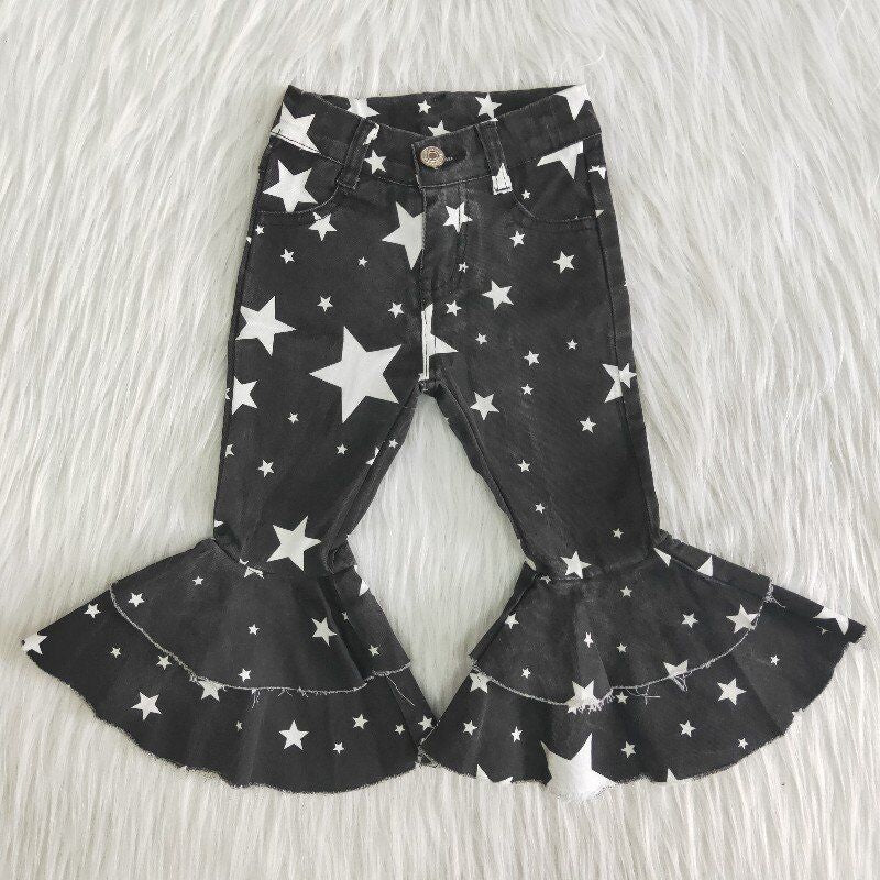 Bell bottom black stars jeans C15-21