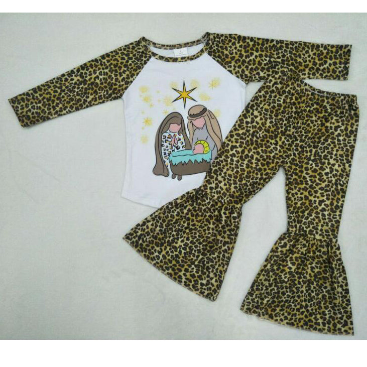 Long sleeve bell bottom pants Christmas outfits