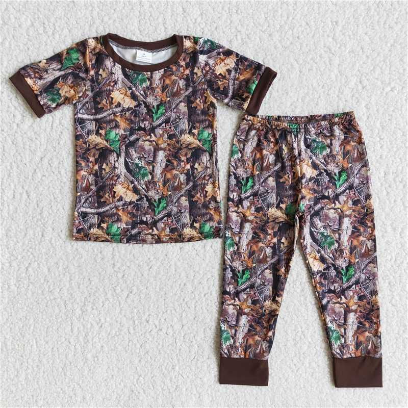 Boys short sleeved pajamas E10-17
