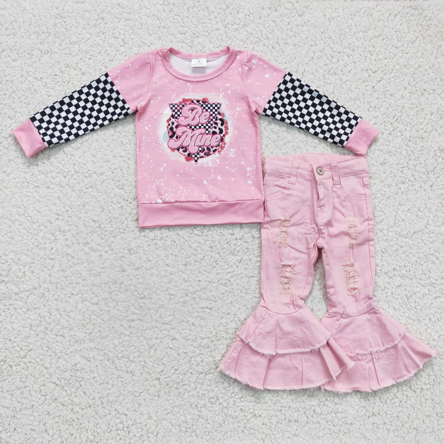 Girls pink be mine print top pink denim pants outfits GLPO410